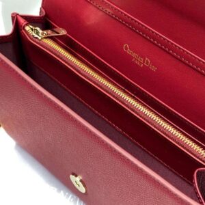 Dior 30 Montaigne Pouch - Image 7