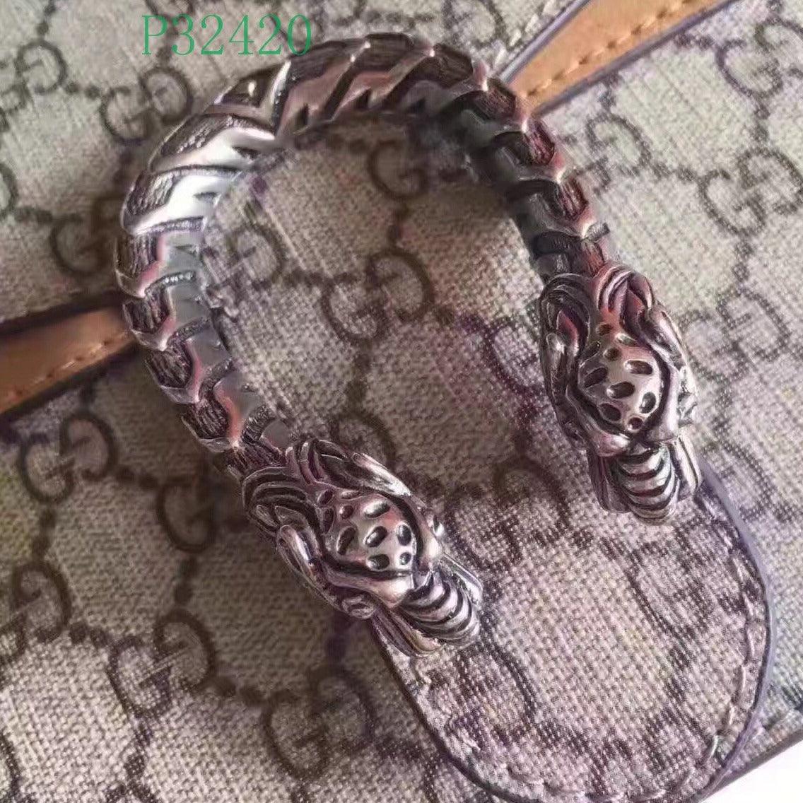 Gucci Dionysus small GG shoulder bag - Image 6
