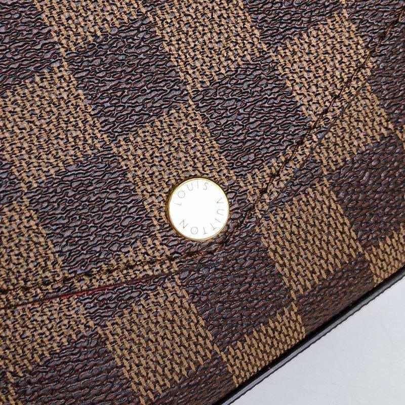 Louis Vuitton Wallet - Image 9