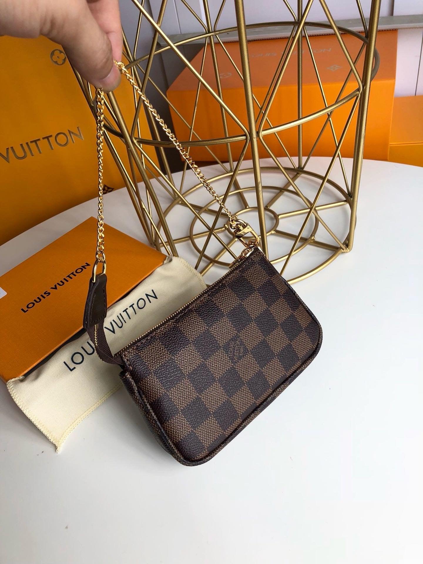 Louis Vuitton mini pochette accessoires Damier Azur - Image 2