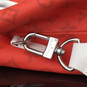 Louis Vuitton Tote Bag - Image 9