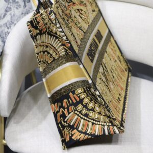 Dior Book Tote - Image 9