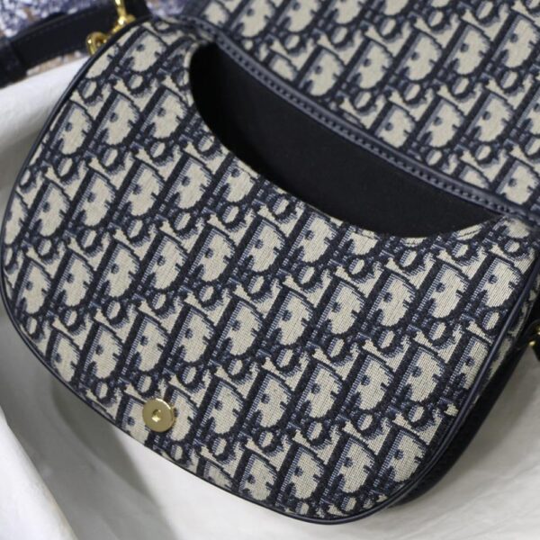 Medium Dior Bobby Bag