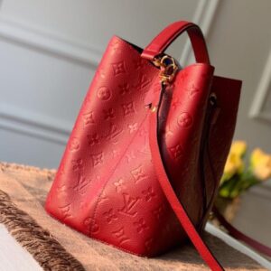 Louis Vuitton NÉONOÉ BB - Image 8