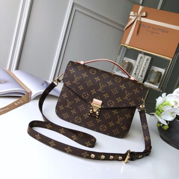 Louis Vuitton POCHETTE MÉTIS