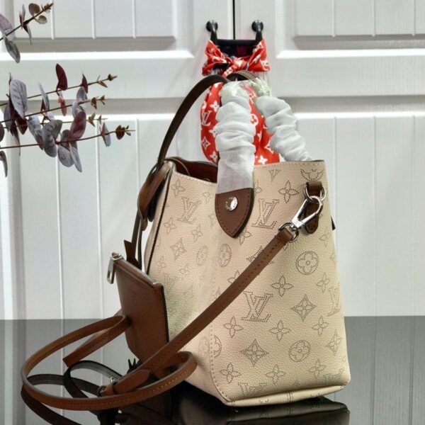 LV HINA PM