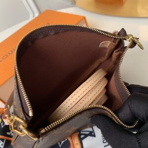 Louis Vuitton POCHETTE ACCESSOIRES - Image 2