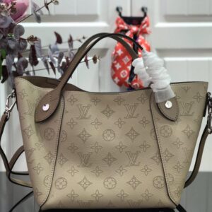 LV HINA PM - Image 9