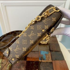 Louis Vuitton VERTICAL TRUNK POCHETTE - Image 2