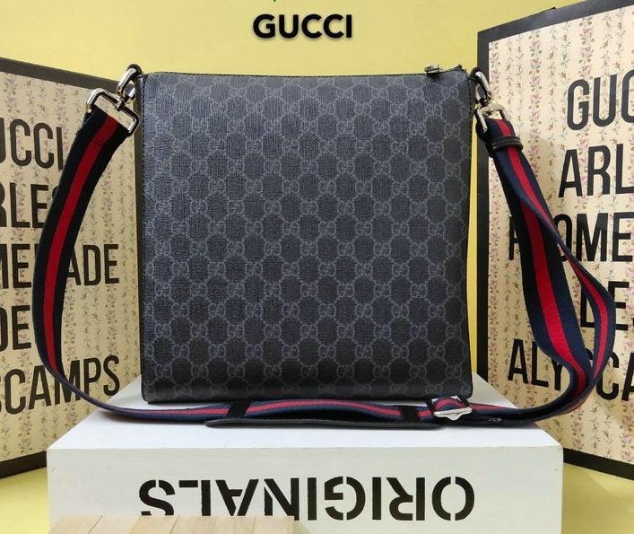 Gucci Black Messenger Bag - Image 2