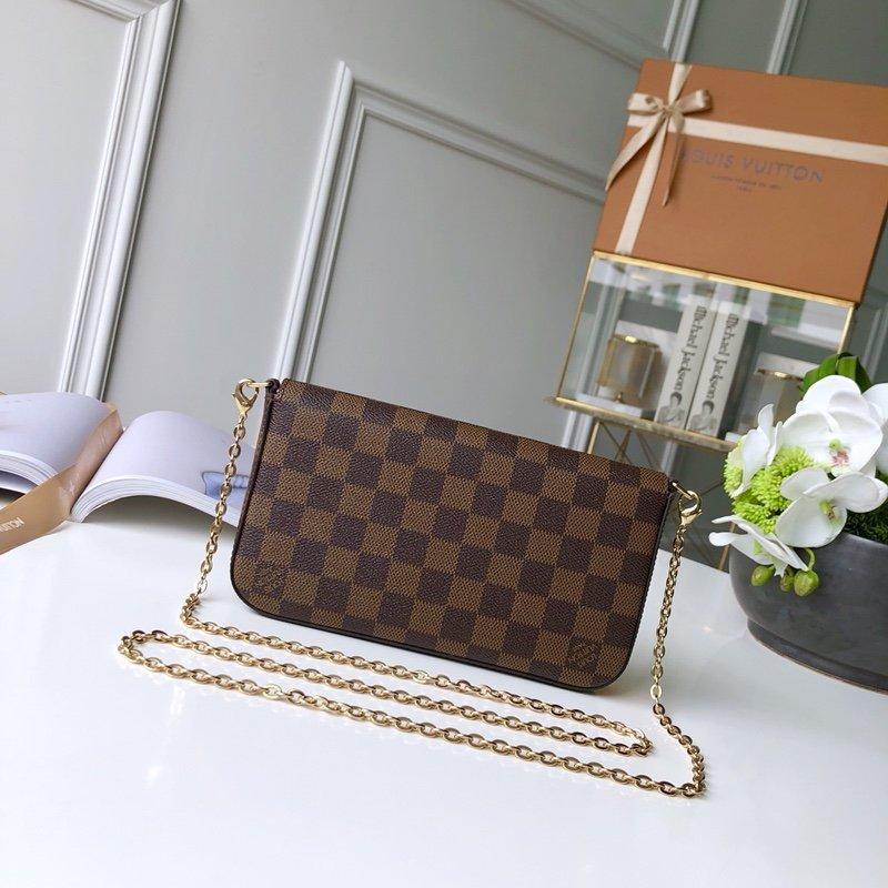 Louis Vuitton Wallet - Image 5
