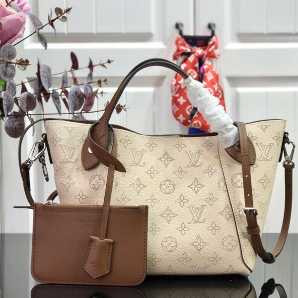 LV HINA PM