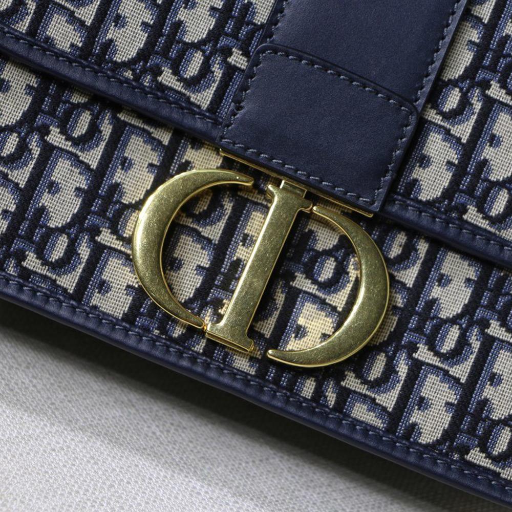 Dior 30 Montaigne Bag - Image 3