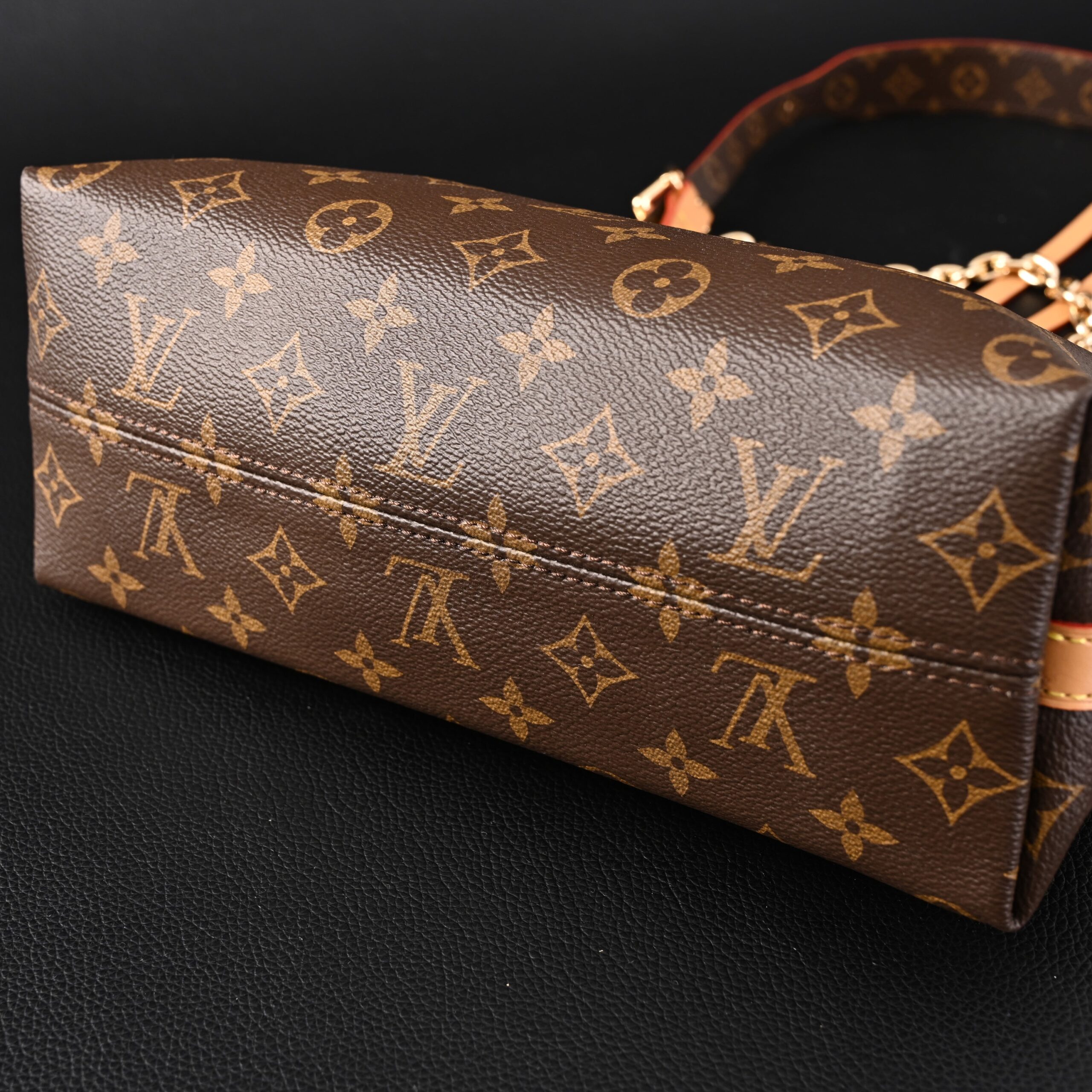 Louis Vuitton CarryAll BB Monogram Canvas Shoulder Bag – Classic Brown (M13014) - Image 5