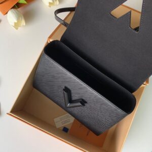 Louis Vuitton TWIST MM Black - Image 9
