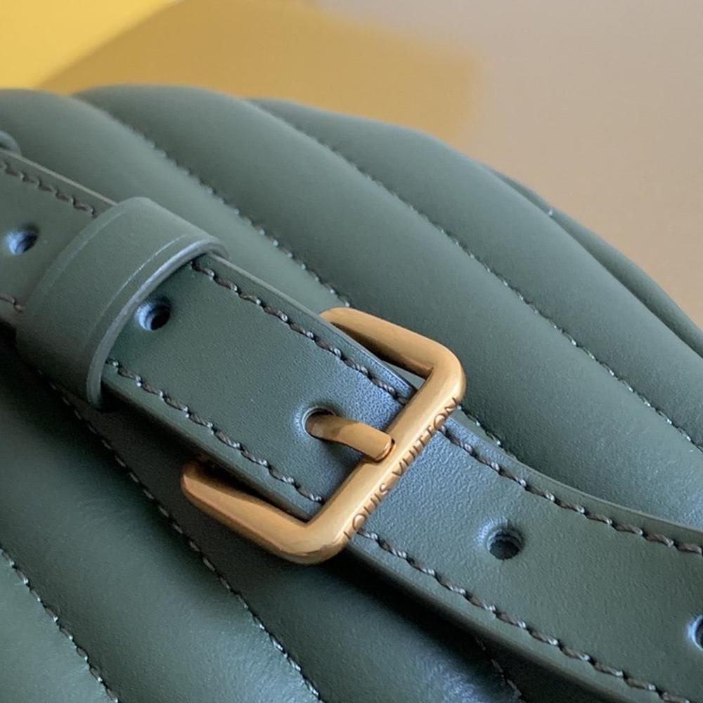 Louis Vuitton WAVE BUMBAG - Image 3
