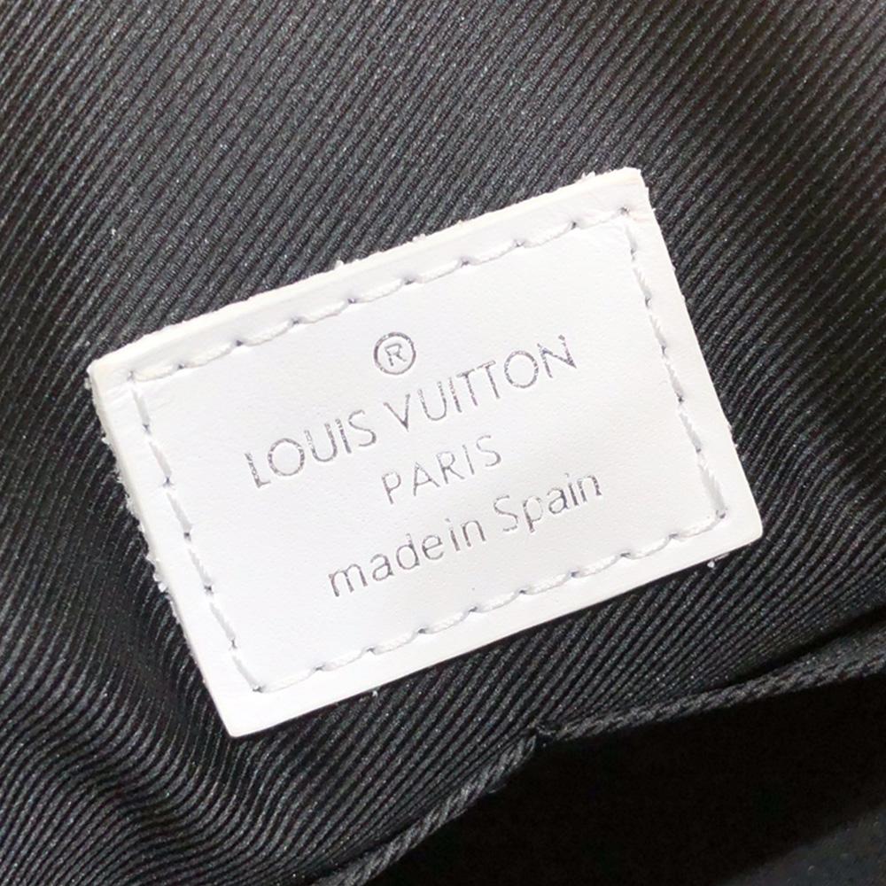 Louis Vuitton Tote Bag - Image 3