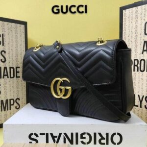 Women's Gucci GG Marmont medium matelassé shoulder bag