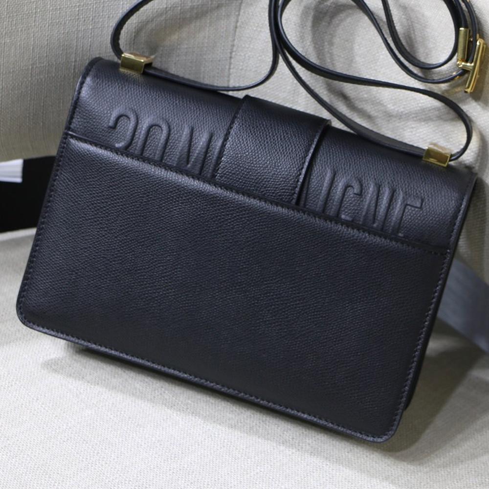 Dior 30 Montaigne Pouch - Image 2