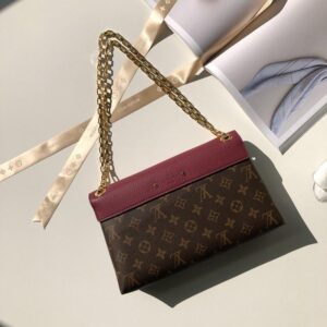 Rare Louis Vuitton Pallas wallet - Image 3