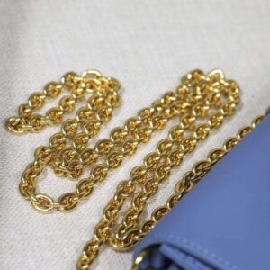 Dior 30 Montaigne Pouch - Image 2