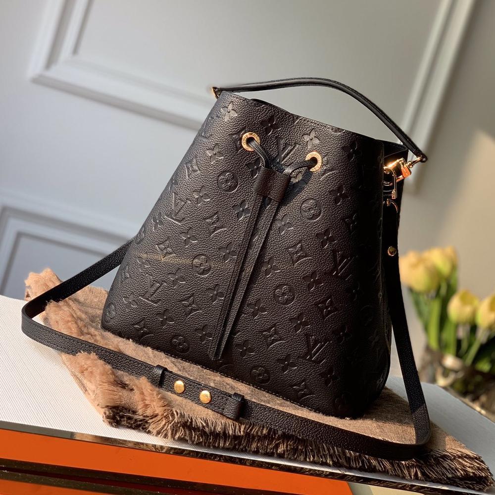 Louis Vuitton NÉONOÉ BB - Image 1
