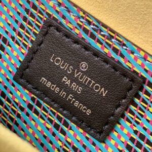 Louis Vuitton TWIST MM - Image 3