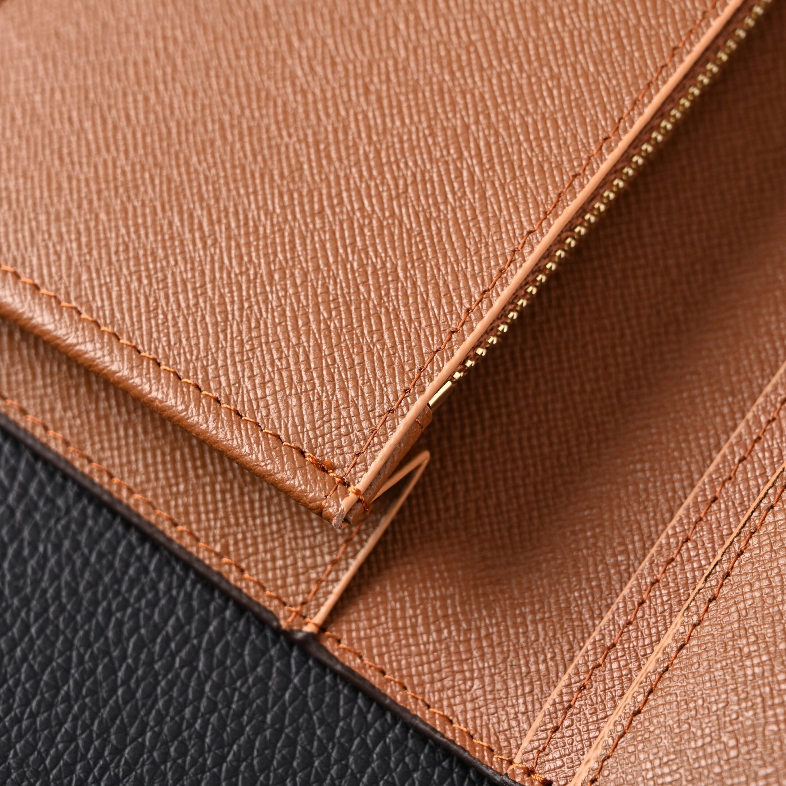 Louis Vuitton Brazza Wallet – Monogram Canvas Long Bifold Wallet (M61697) - Image 2