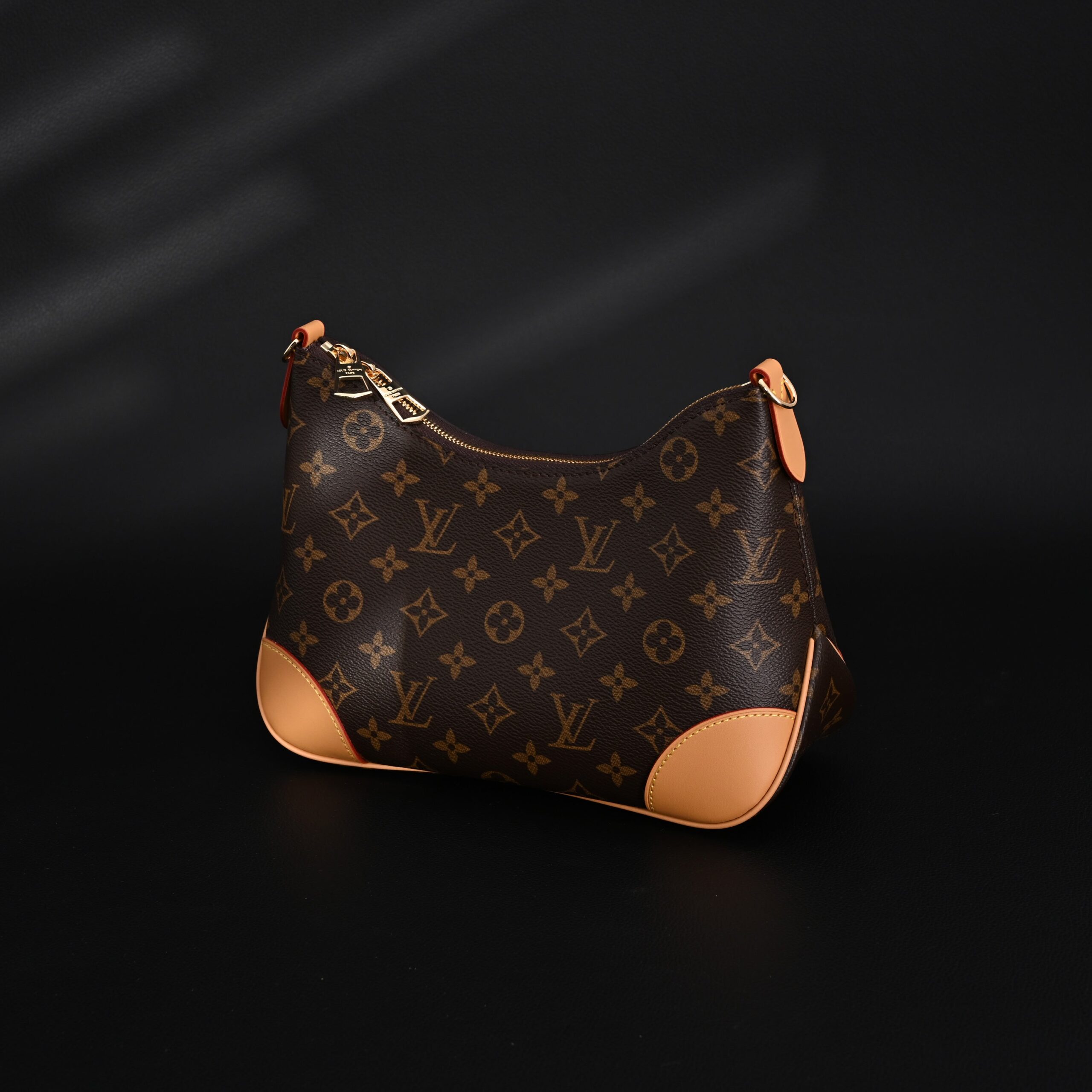 Louis Vuitton Boulogne Monogram Canvas Shoulder Bag – Classic Brown with Vachetta Leather Trim (M45832) - Image 5