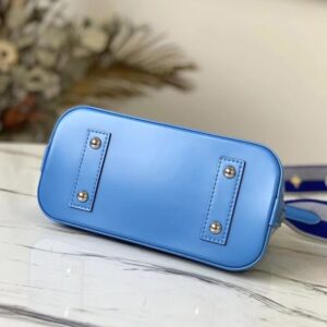 Louis Vuitton Alma BB Epi Leather - Image 2