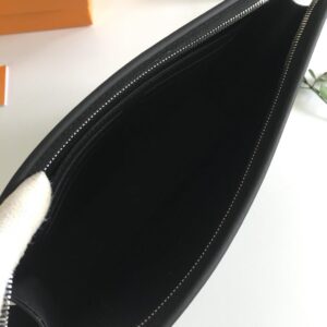 Louis Vuitton Toiletry Pouch - Image 9