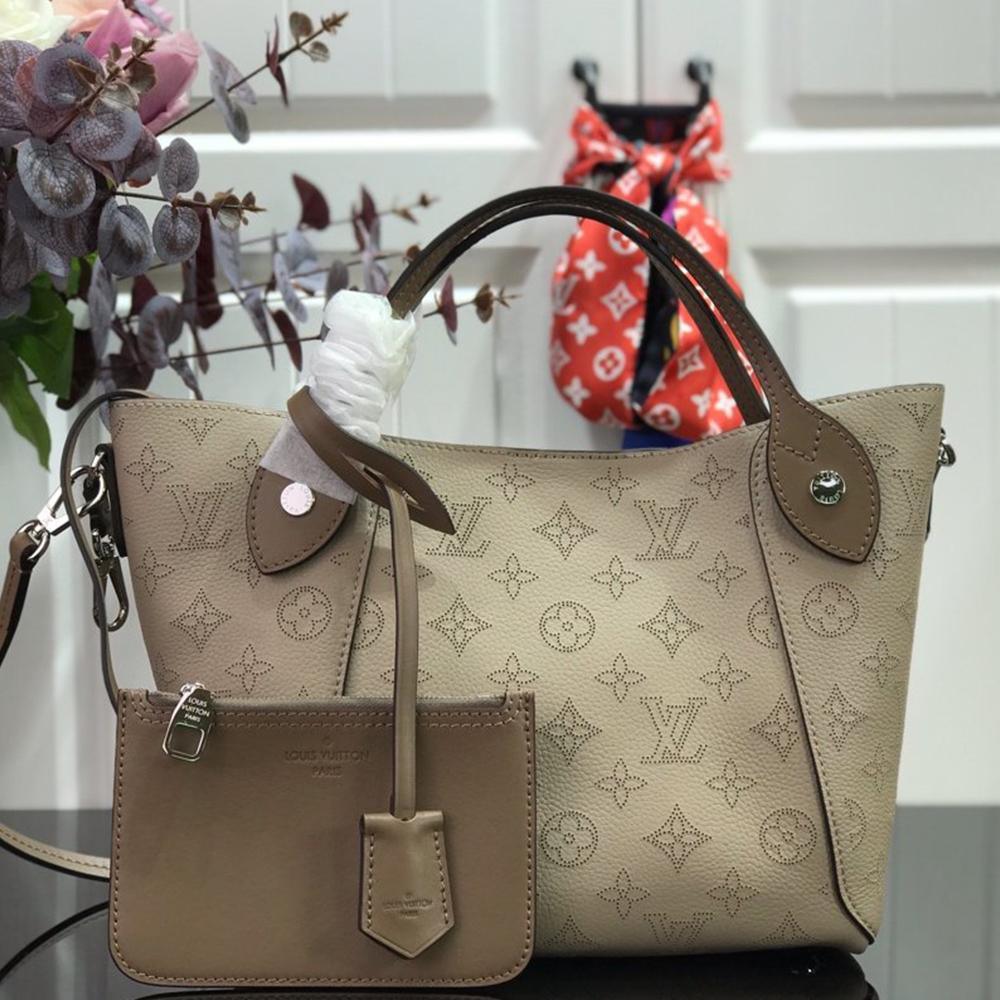 LV HINA PM - Image 1