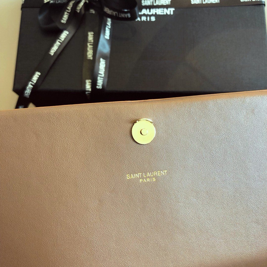 YSL Kate Medium Suede Bag With Tassel - Image 5