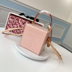 Louis Vuitton Bleeker Box Bag - Image 2