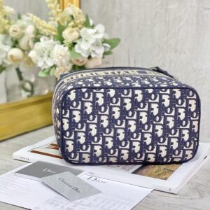 Diortravel Vanity Case - Image 4