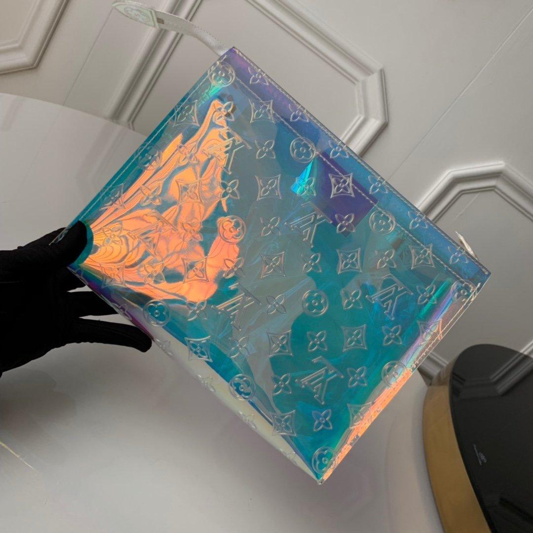 Louis Vuitton toiletry pouch - Image 6
