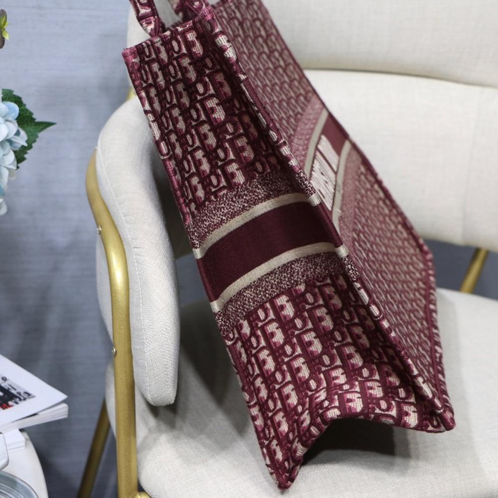 Dior Book Tote - Image 4
