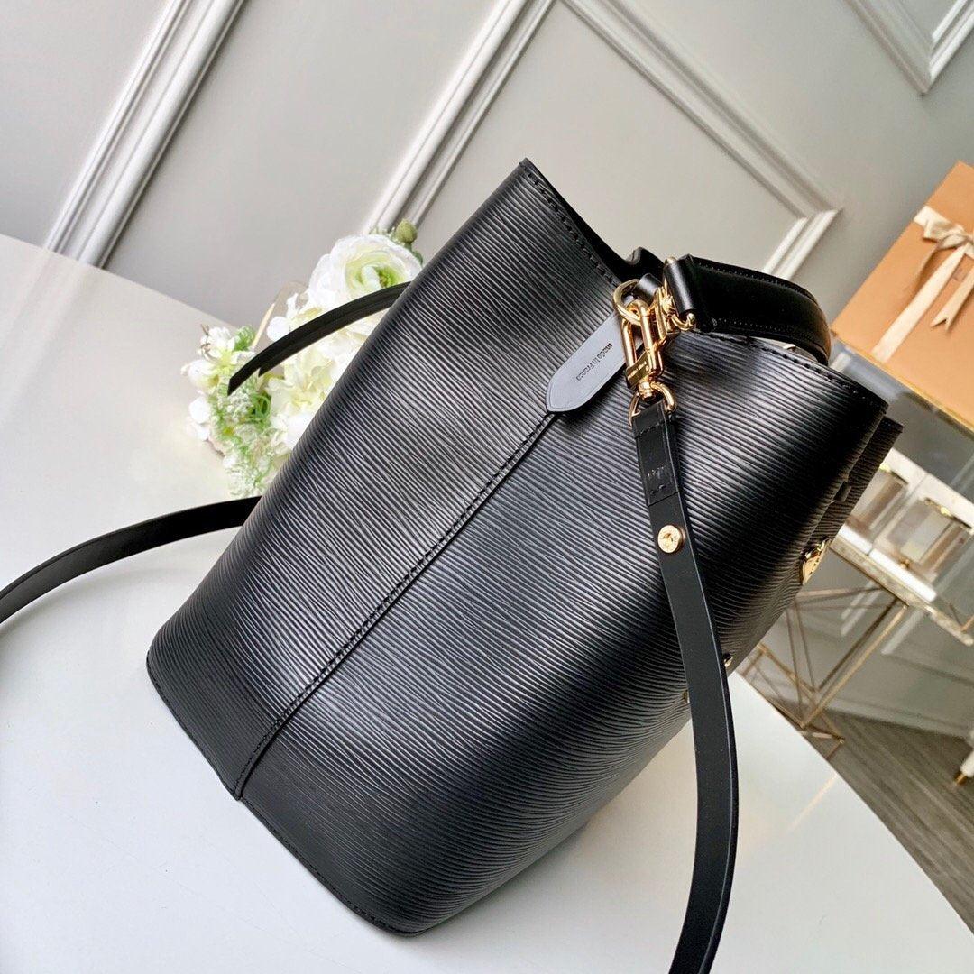 Louis Vuitton NÉONOÉ BB - Image 3