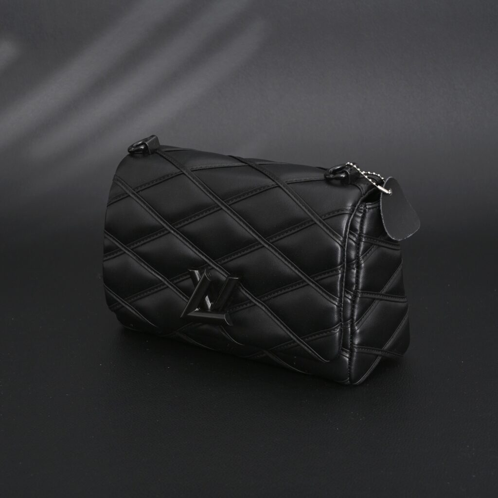 Louis Vuitton GO-14 MM Quilted Leather Chain Shoulder Bag – Black