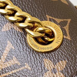 Louis Vuitton Passy Handbag - Image 5