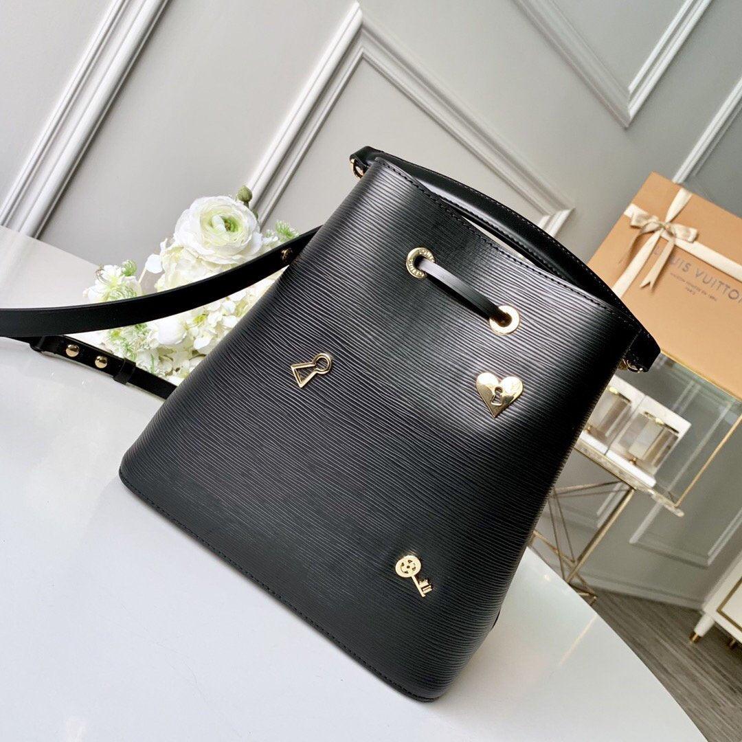 Louis Vuitton NÉONOÉ BB - Image 4