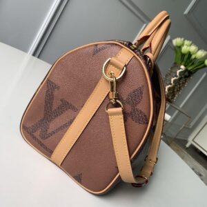 Louis Vuitton Giant Monogram Speedy Bag - Image 5