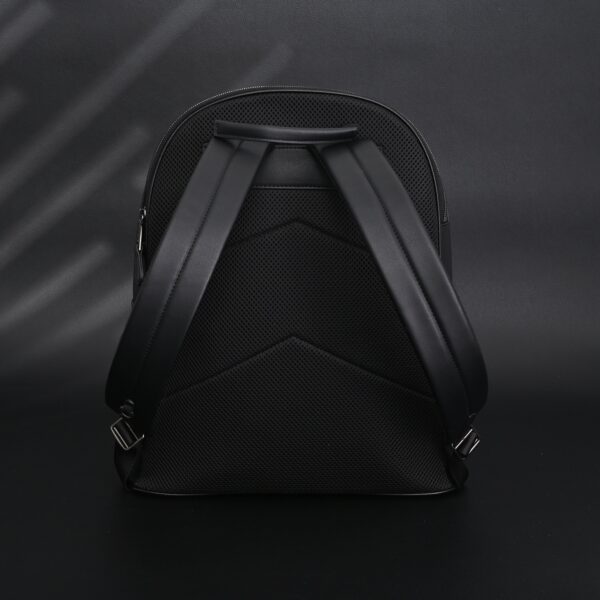 Coach West Backpack – Signature Canvas in Black/Grey