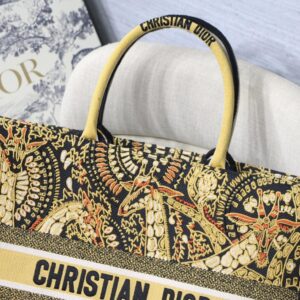 Dior Book Tote - Image 7