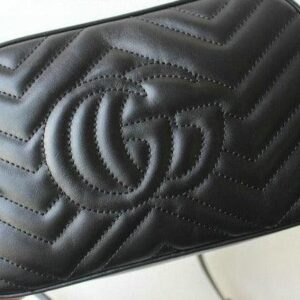 Gucci GG Marmont small matelassé shoulder bag - Image 4