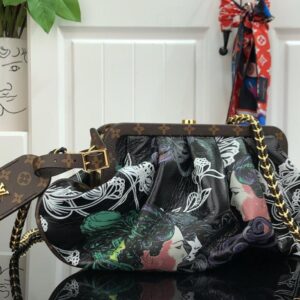 Louis Vuitton BOURSICOT EW - Image 5
