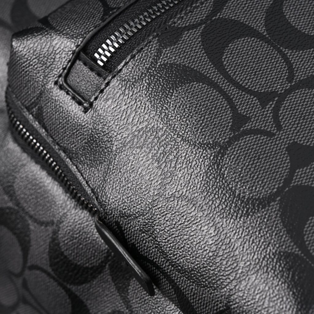 Coach West Backpack – Signature Canvas in Black/Grey