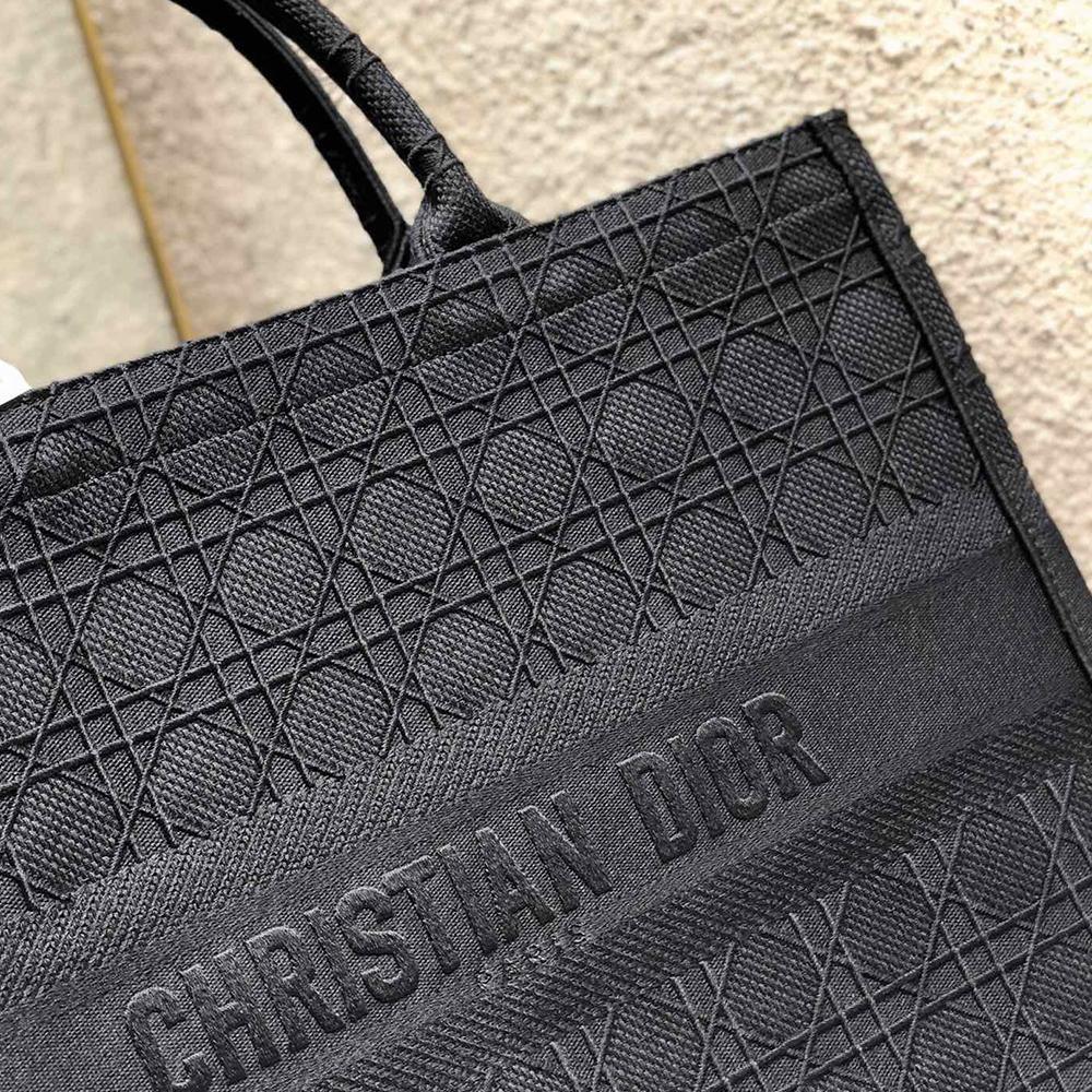 Dior Book Tote - Image 4