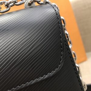 Louis Vuitton TWIST MM - Image 4