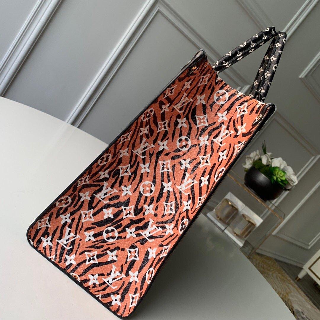Louis Vuitton ON THE GO GM - Image 3